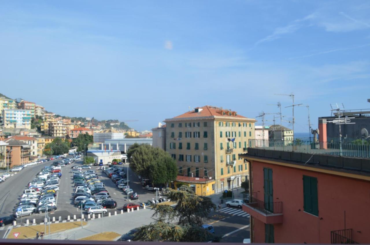 Genovese Villa Elena Appartamenti Varraze Exterior foto